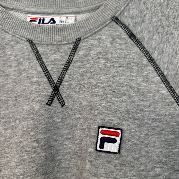 FILA Pullover Small - Picture 3 of 4